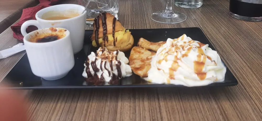 Café Gourmand
